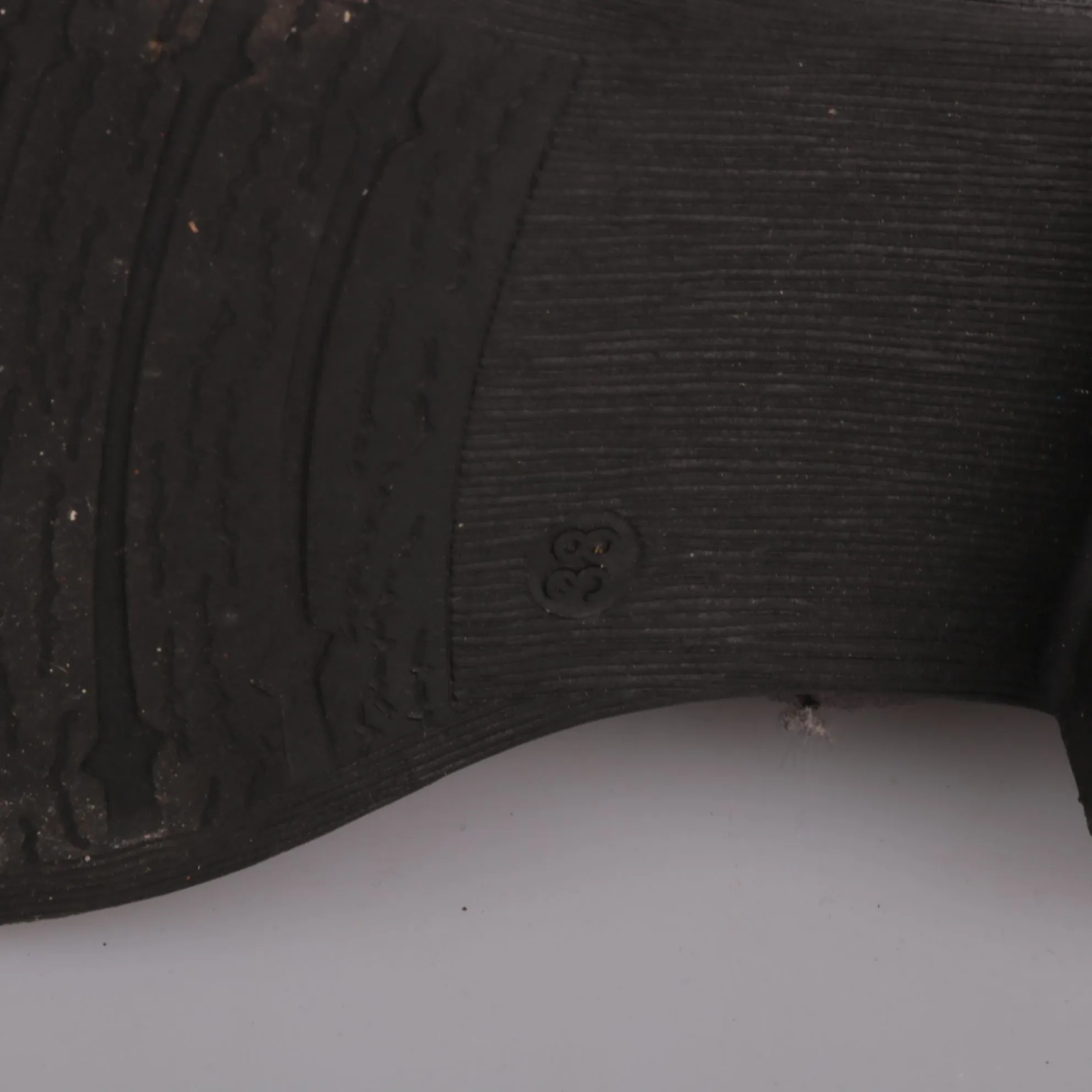 250121886-b